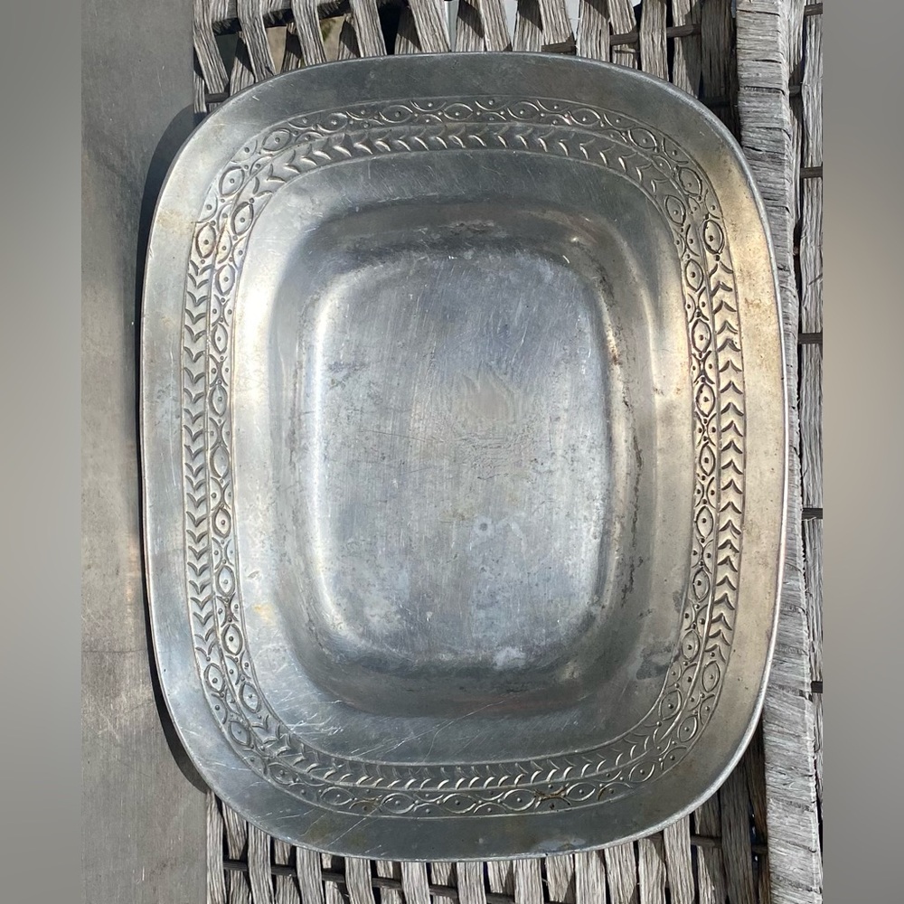 1990s Rectangular Tray Aluminum Silver Toned | Wilton Armetale Reggae Style